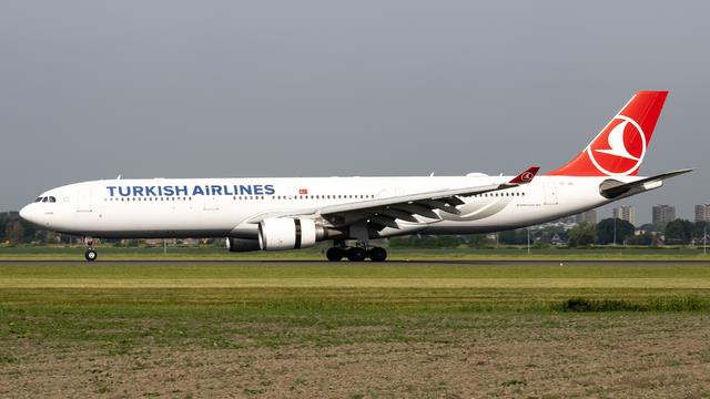 TC-JOL:Airbus A330-300:Turkish Airlines